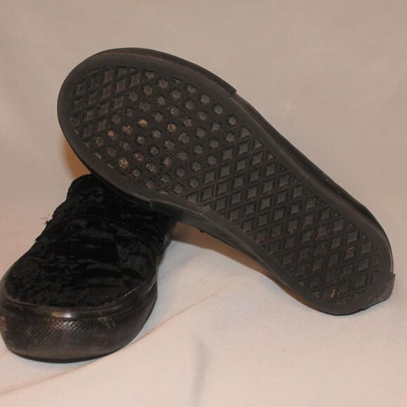 Vans Black Velvet Vans - Size Unisex & Kids 4 / Women's 6 - Picture 7 of 7